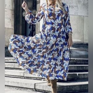 NWT Zara Floral and leaves print maxi tiered dress oversized flowy fit size S